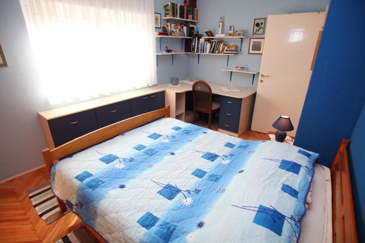 Apartments By The Sea Trogir - 15011 Ngoại thất bức ảnh