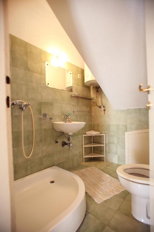 Apartments By The Sea Trogir - 15011 Ngoại thất bức ảnh