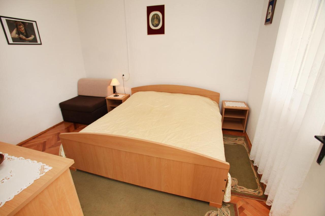 Apartments By The Sea Trogir - 15011 Ngoại thất bức ảnh